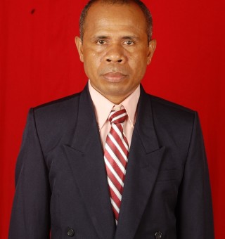 Laurensius Hading Huler, S.Pd, MM Laurensius Hading Huler, S.Pd, MM